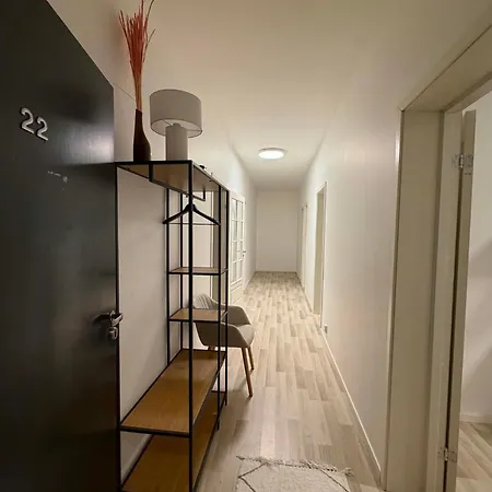 Appartement Huge 5 Bed, In Center